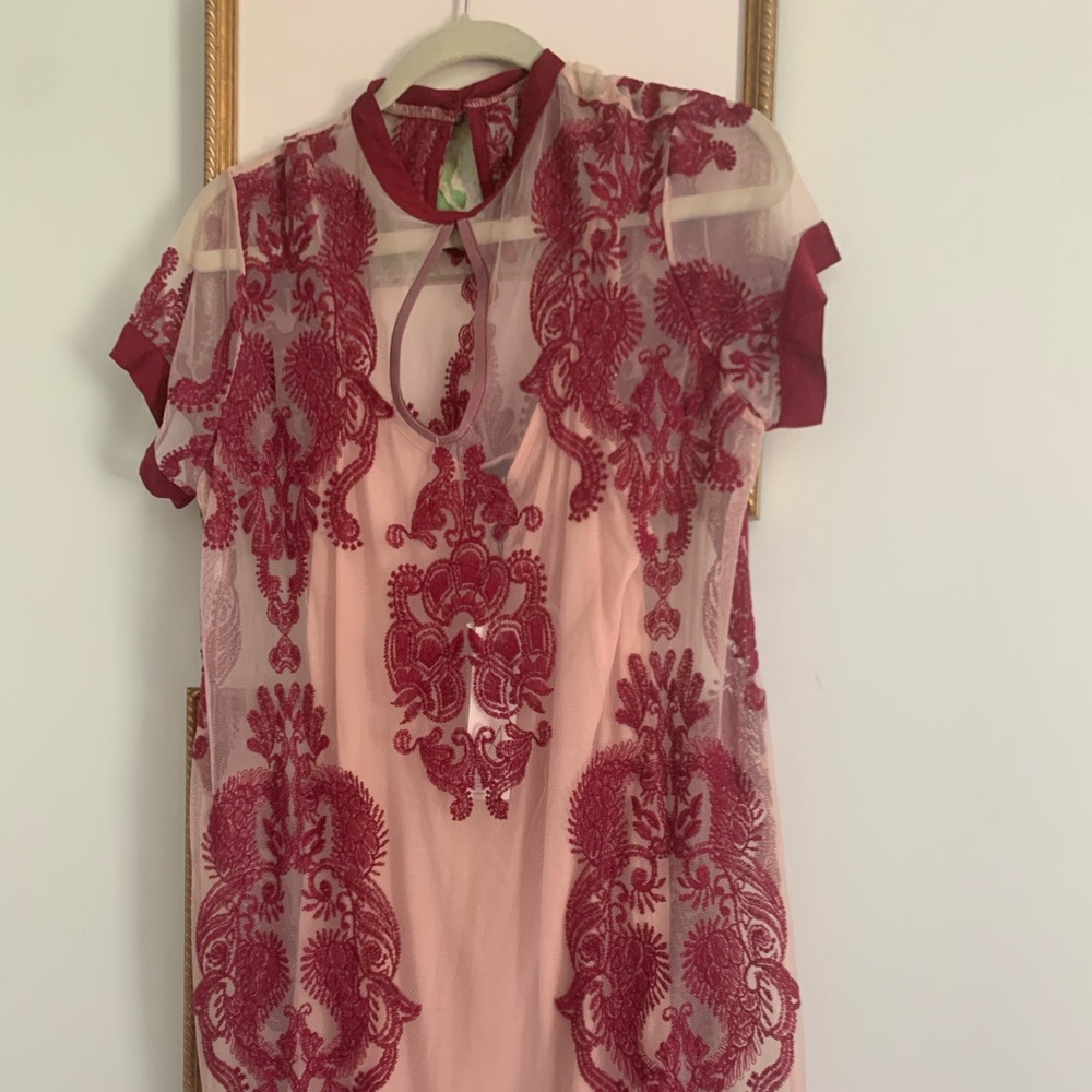 NWT-Minkpink dress